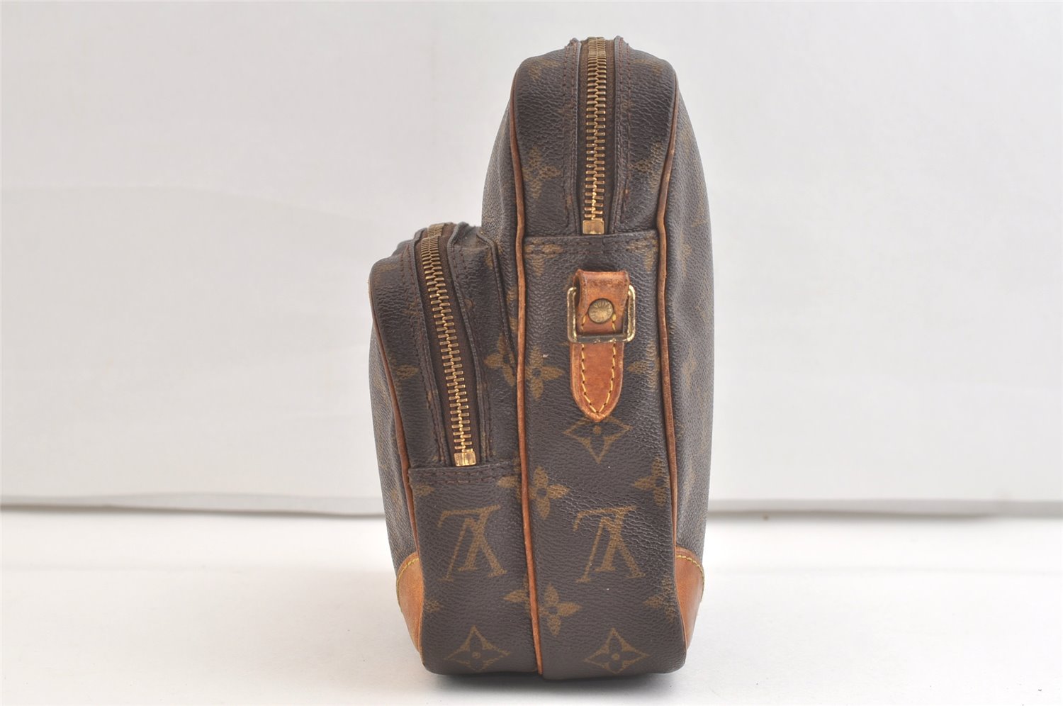 Authentic Louis Vuitton Monogram Amazone Shoulder Cross Bag M45236 LV Junk 3326K