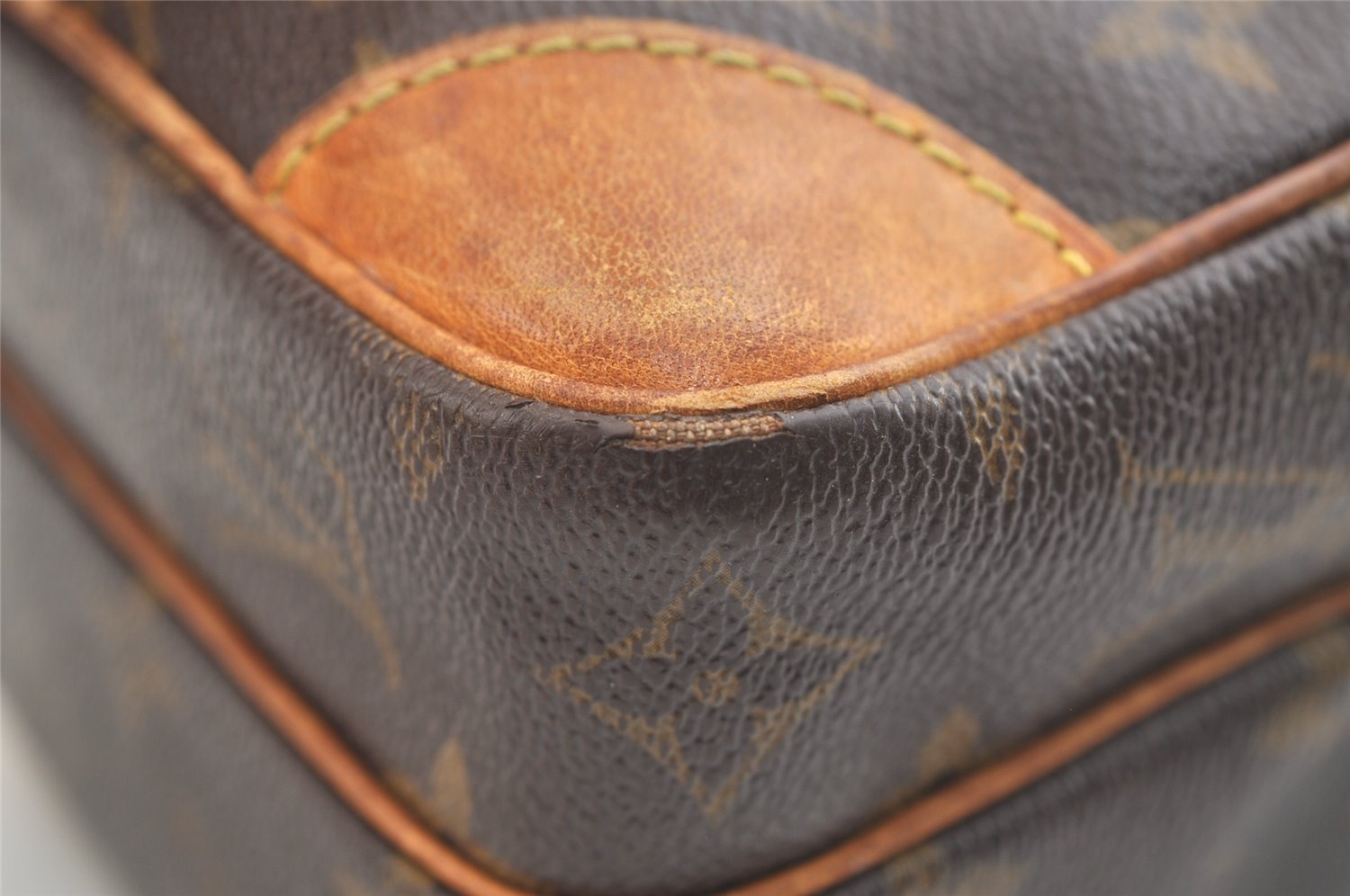 Authentic Louis Vuitton Monogram Amazone Shoulder Cross Bag M45236 LV Junk 3326K