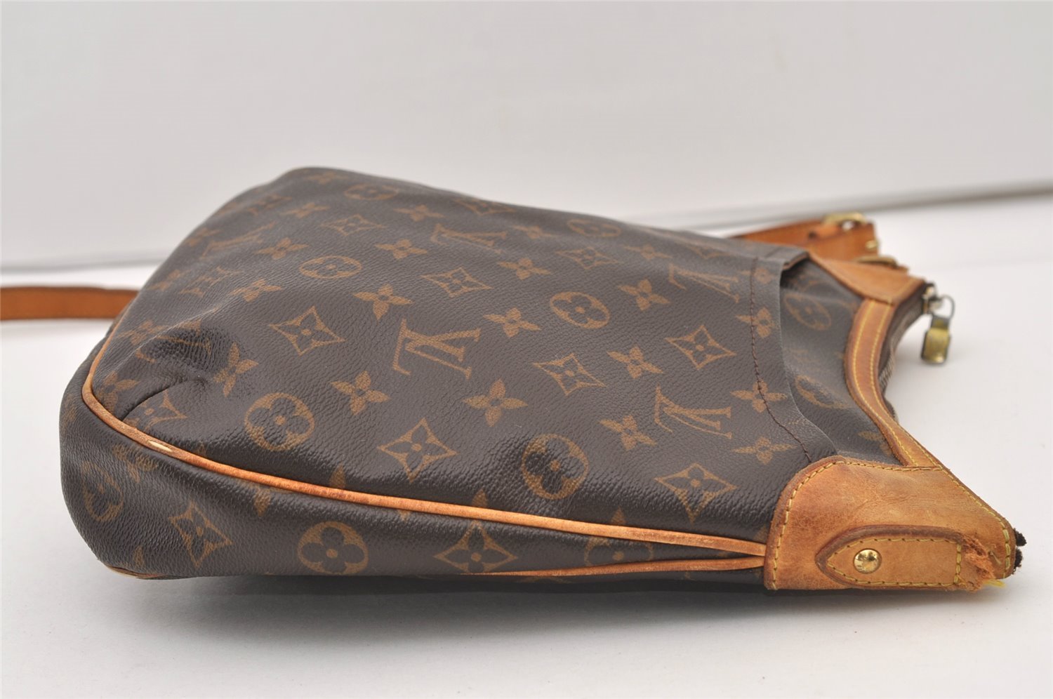 Authentic Louis Vuitton Monogram Odeon PM Shoulder Cross Bag M56390 Junk 3327J
