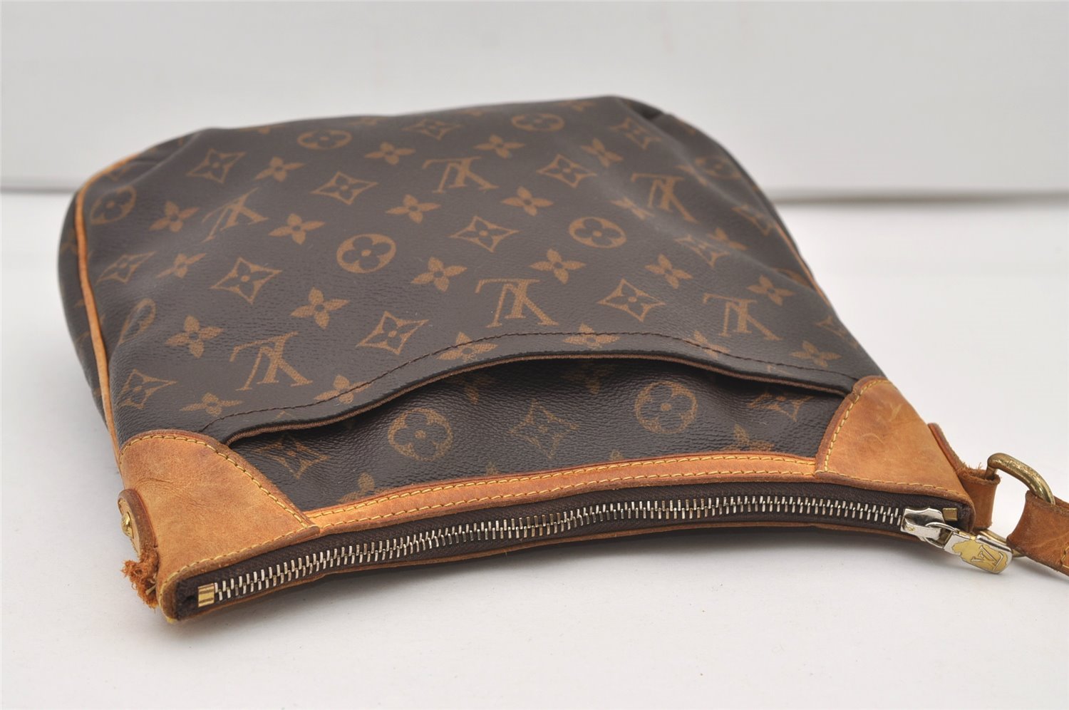 Authentic Louis Vuitton Monogram Odeon PM Shoulder Cross Bag M56390 Junk 3327J