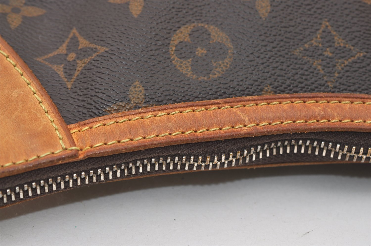 Authentic Louis Vuitton Monogram Odeon PM Shoulder Cross Bag M56390 Junk 3327J