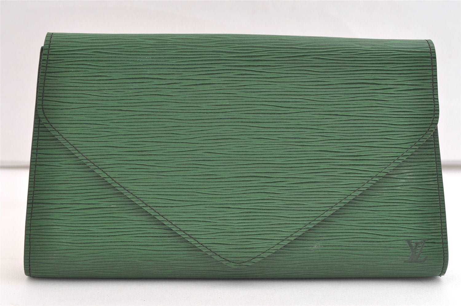Authentic Louis Vuitton Epi Arts Deco Clutch Bag Green M52644 LV 3327K