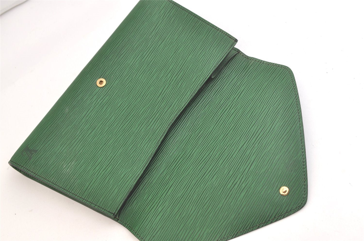 Authentic Louis Vuitton Epi Arts Deco Clutch Bag Green M52644 LV 3327K