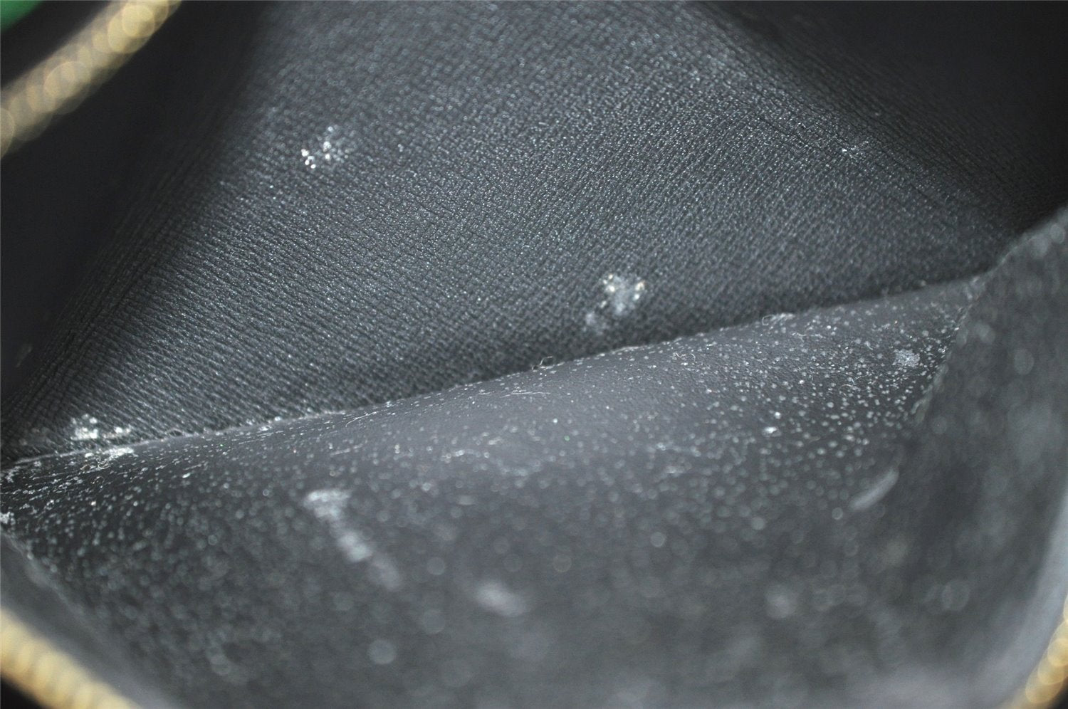 Authentic Louis Vuitton Epi Arts Deco Clutch Bag Green M52644 LV 3327K