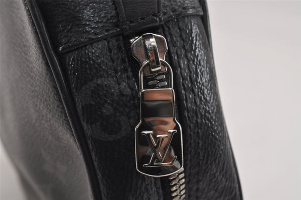 Auth Louis Vuitton Monogram Eclipse Trousse Toilette PM Clutch Bag Junk 3330J