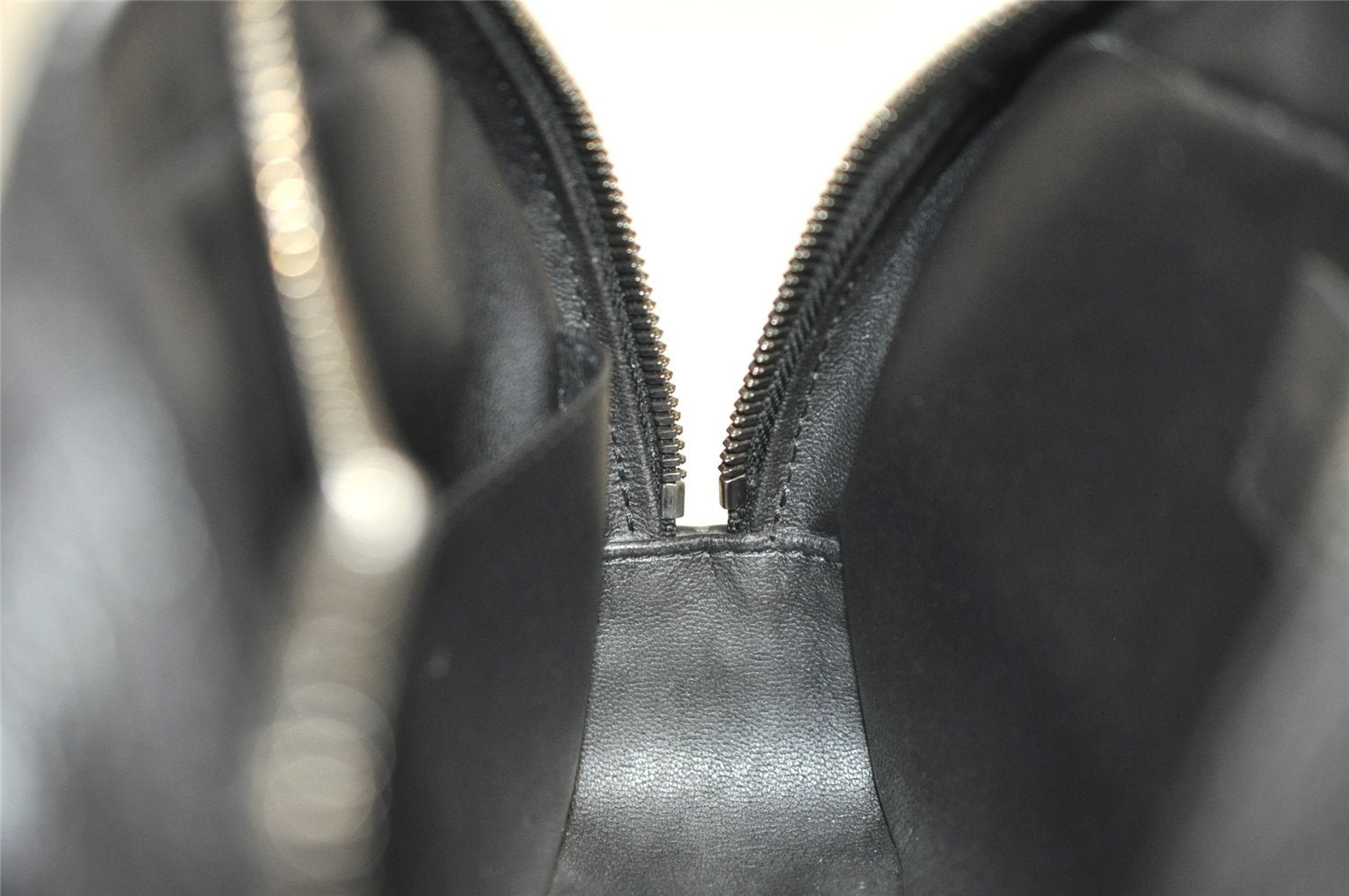 Auth Louis Vuitton Monogram Eclipse Trousse Toilette PM Clutch Bag Junk 3330J