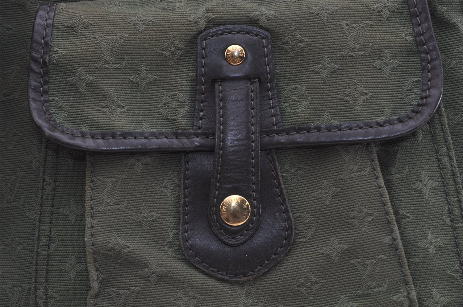 Authentic Louis Vuitton Monogram Mini Besace Mary Kate Shoulder Bag Green 3332J