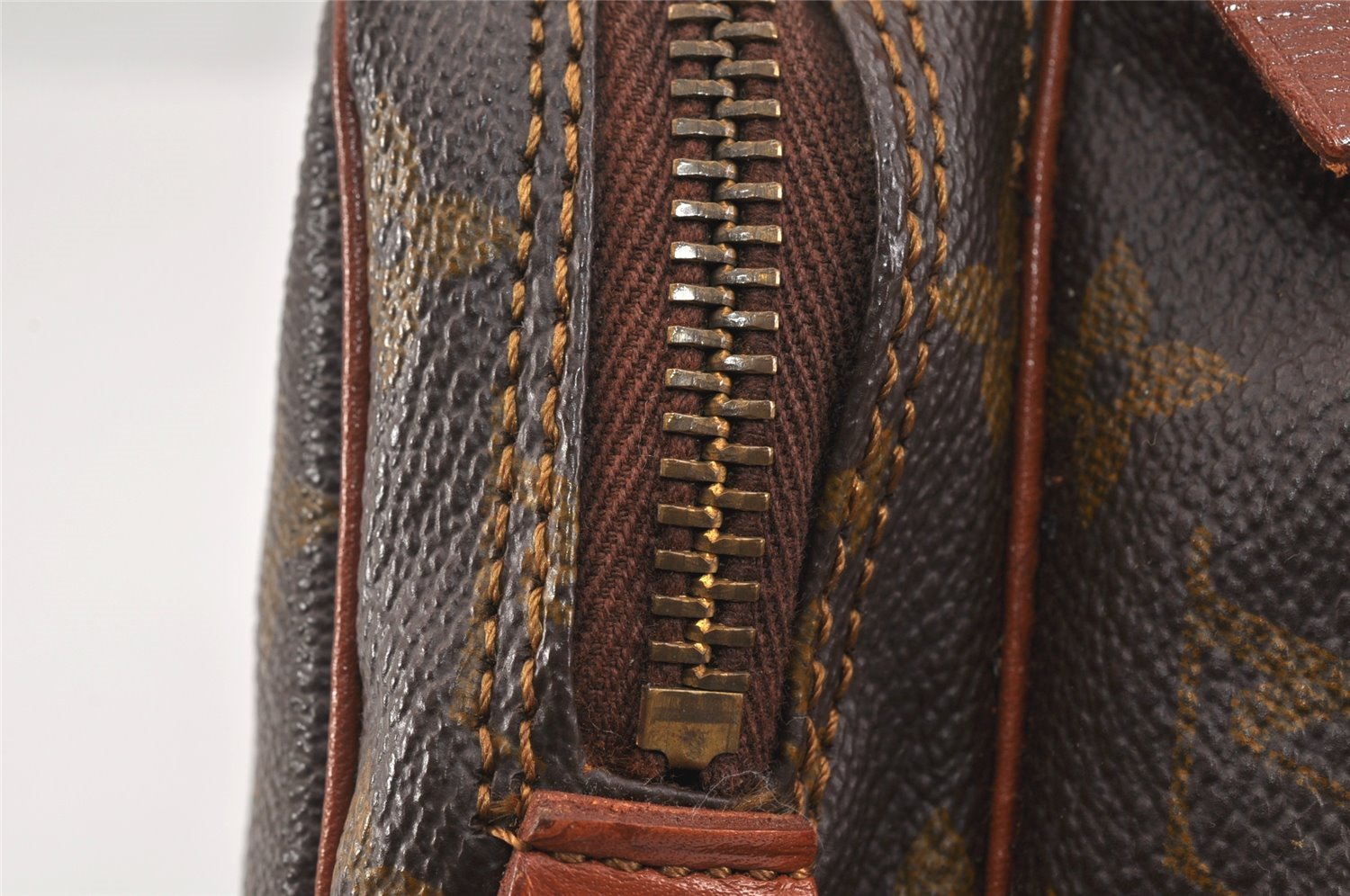 Authentic Louis Vuitton Monogram Amazone Shoulder Cross Body Bag Old Model 3333K