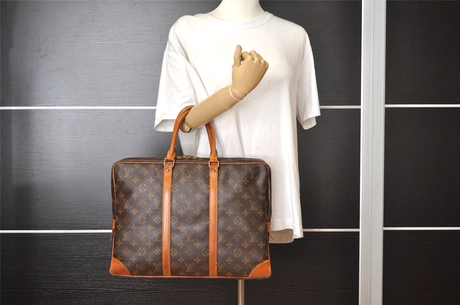 Authentic Louis Vuitton Monogram Porte Documents Voyage M53361 Briefcase 3334I
