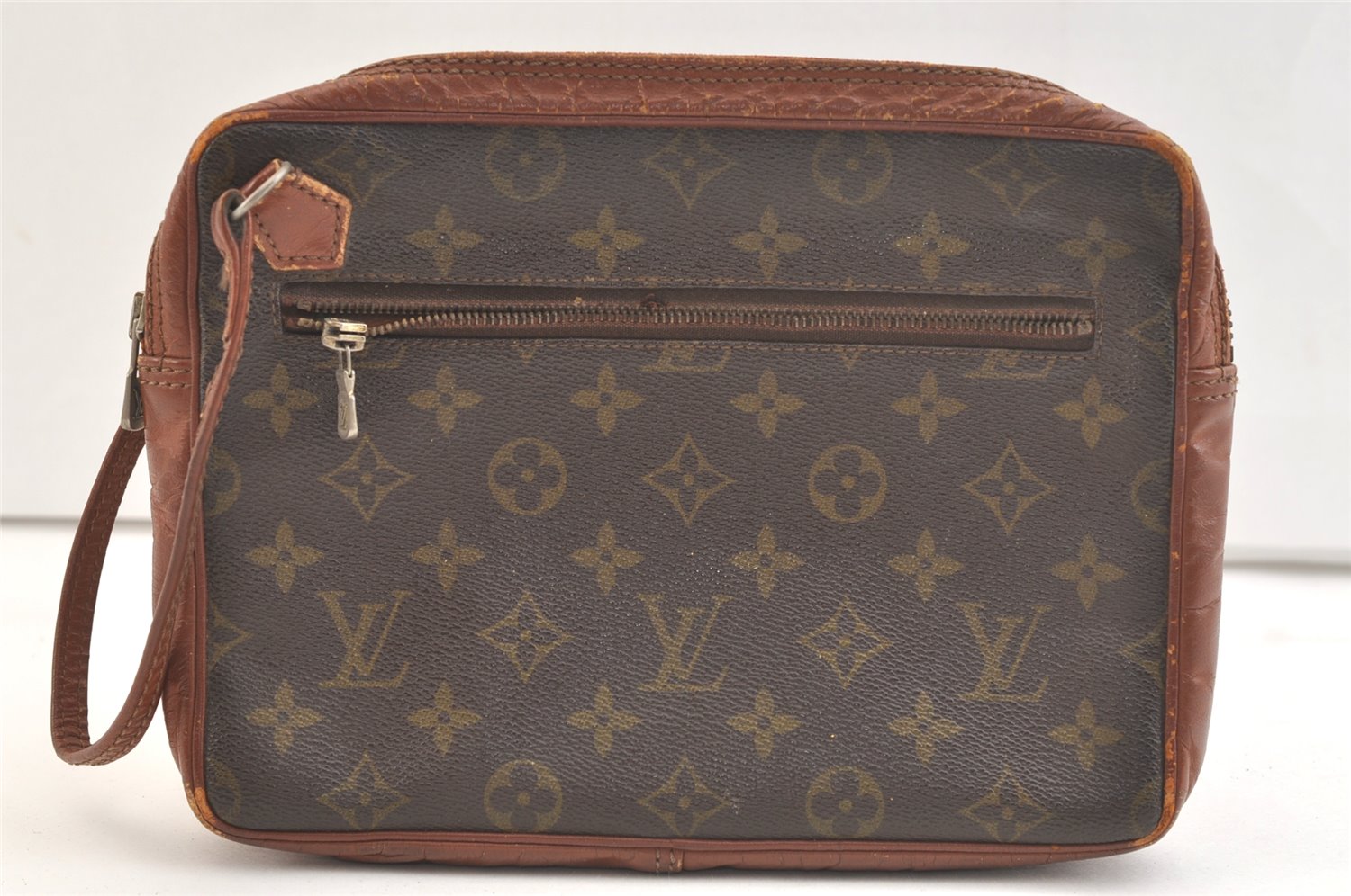 Authentic Louis Vuitton Monogram Pochette Sport Clutch Bag Old Model Junk 3334K