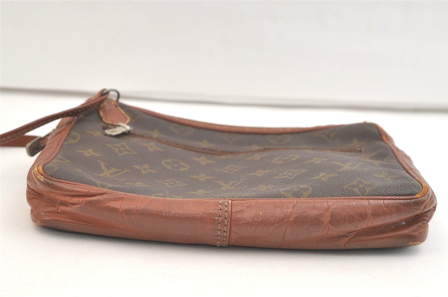 Authentic Louis Vuitton Monogram Pochette Sport Clutch Bag Old Model Junk 3334K