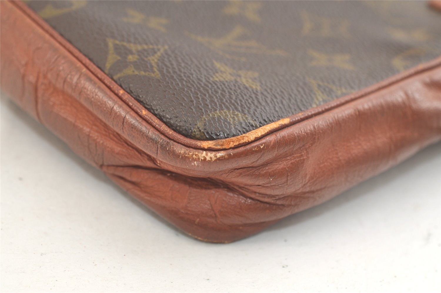 Authentic Louis Vuitton Monogram Pochette Sport Clutch Bag Old Model Junk 3334K