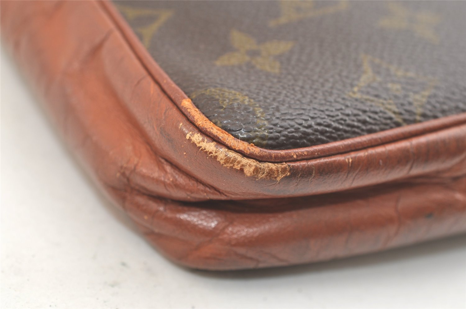 Authentic Louis Vuitton Monogram Pochette Sport Clutch Bag Old Model Junk 3334K