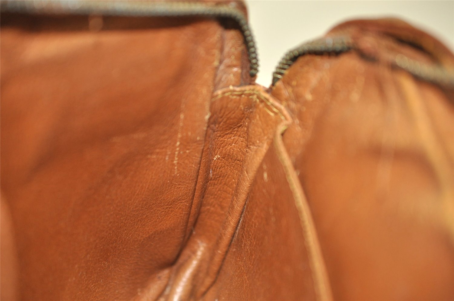 Authentic Louis Vuitton Monogram Pochette Sport Clutch Bag Old Model Junk 3334K