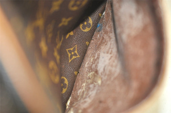 Authentic Louis Vuitton Monogram Danube GM Shoulder Cross Bag M45262 LV 3338K