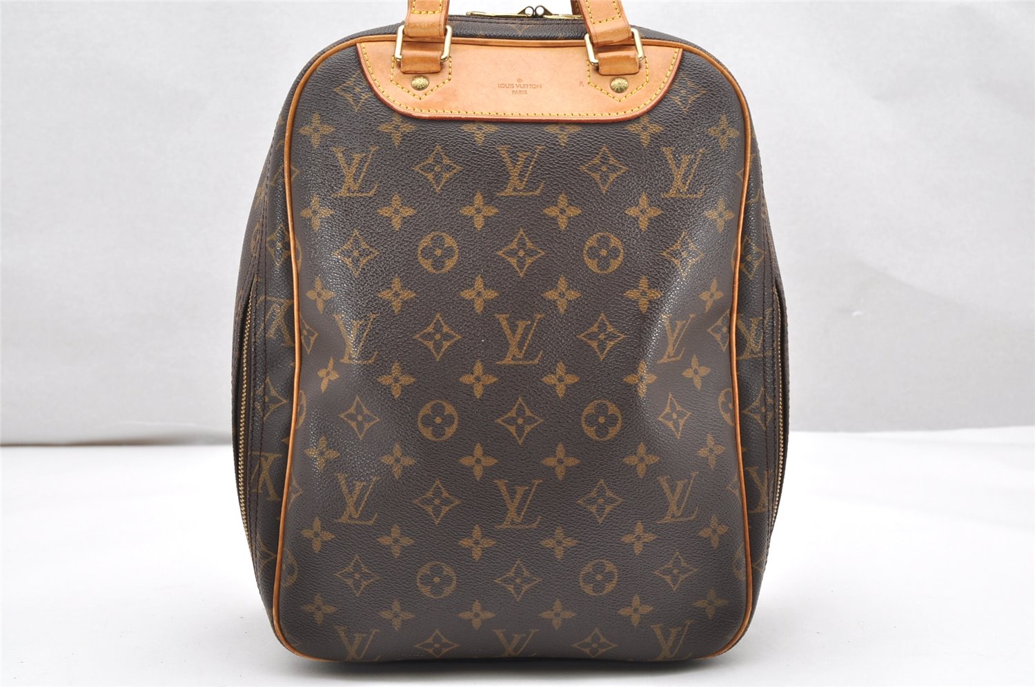 Authentic Louis Vuitton Monogram Excursion Hand Bag M41450 LV 3343K