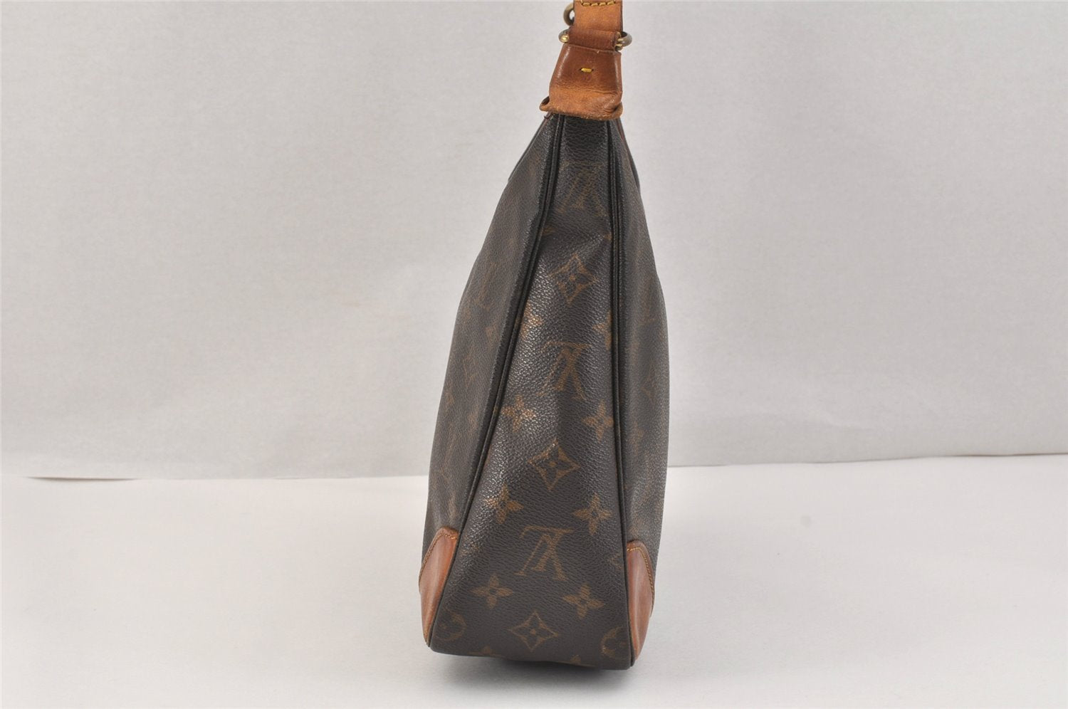 Authentic Louis Vuitton Monogram Boulogne 30 Shoulder Cross Bag M52165 LV 3344K