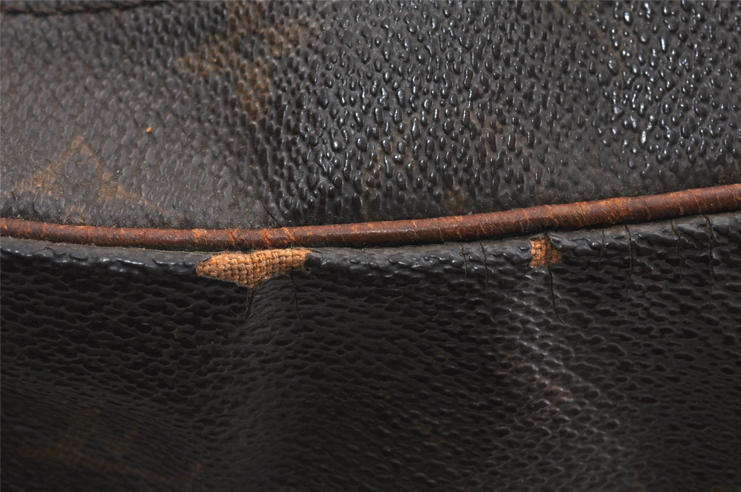 Authentic Louis Vuitton Monogram Boulogne 30 Shoulder Cross Bag M52165 LV 3344K