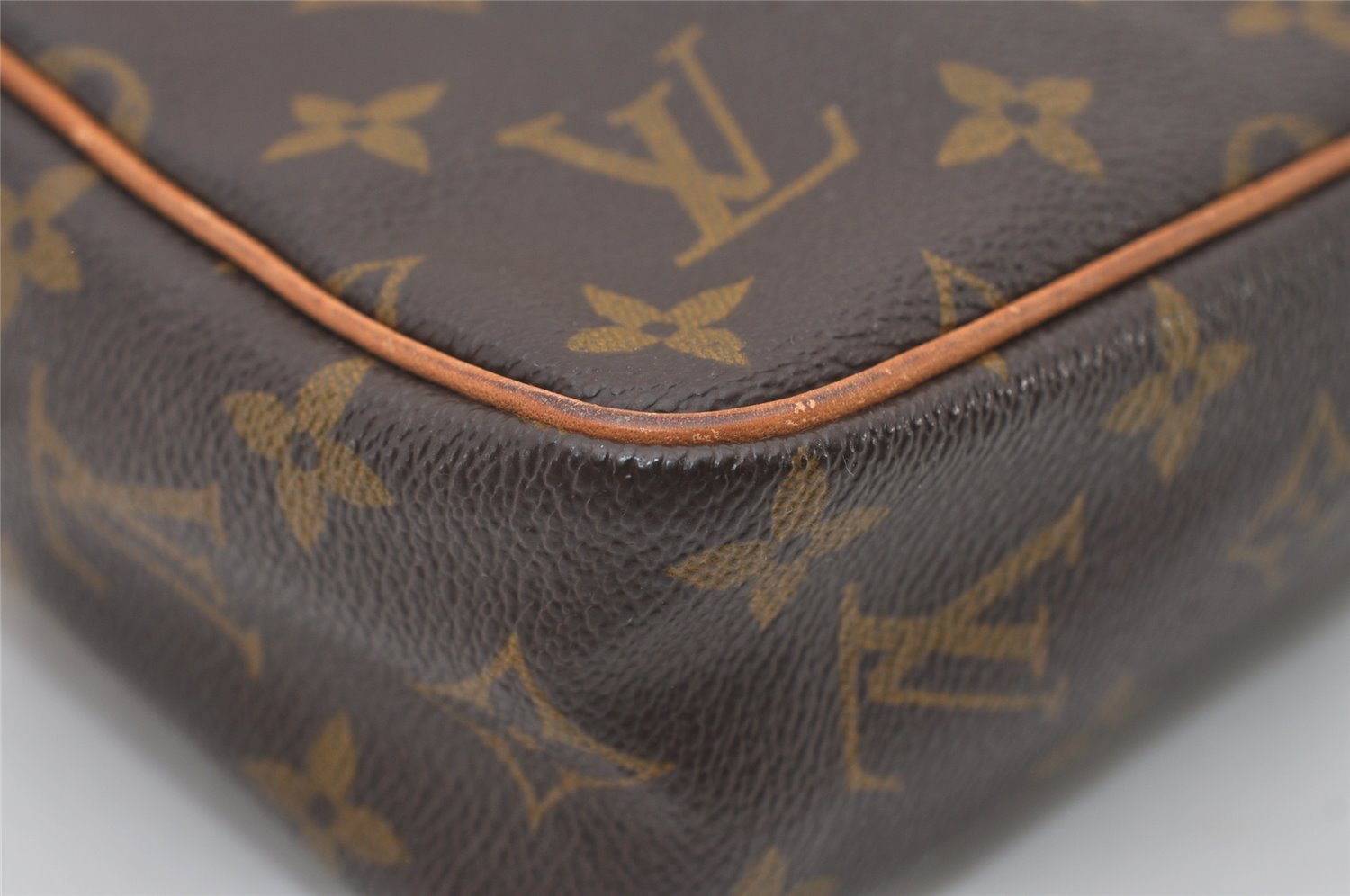 Authentic Louis Vuitton Monogram Compiegne 23 Clutch Hand Bag M51847 LV 3345J