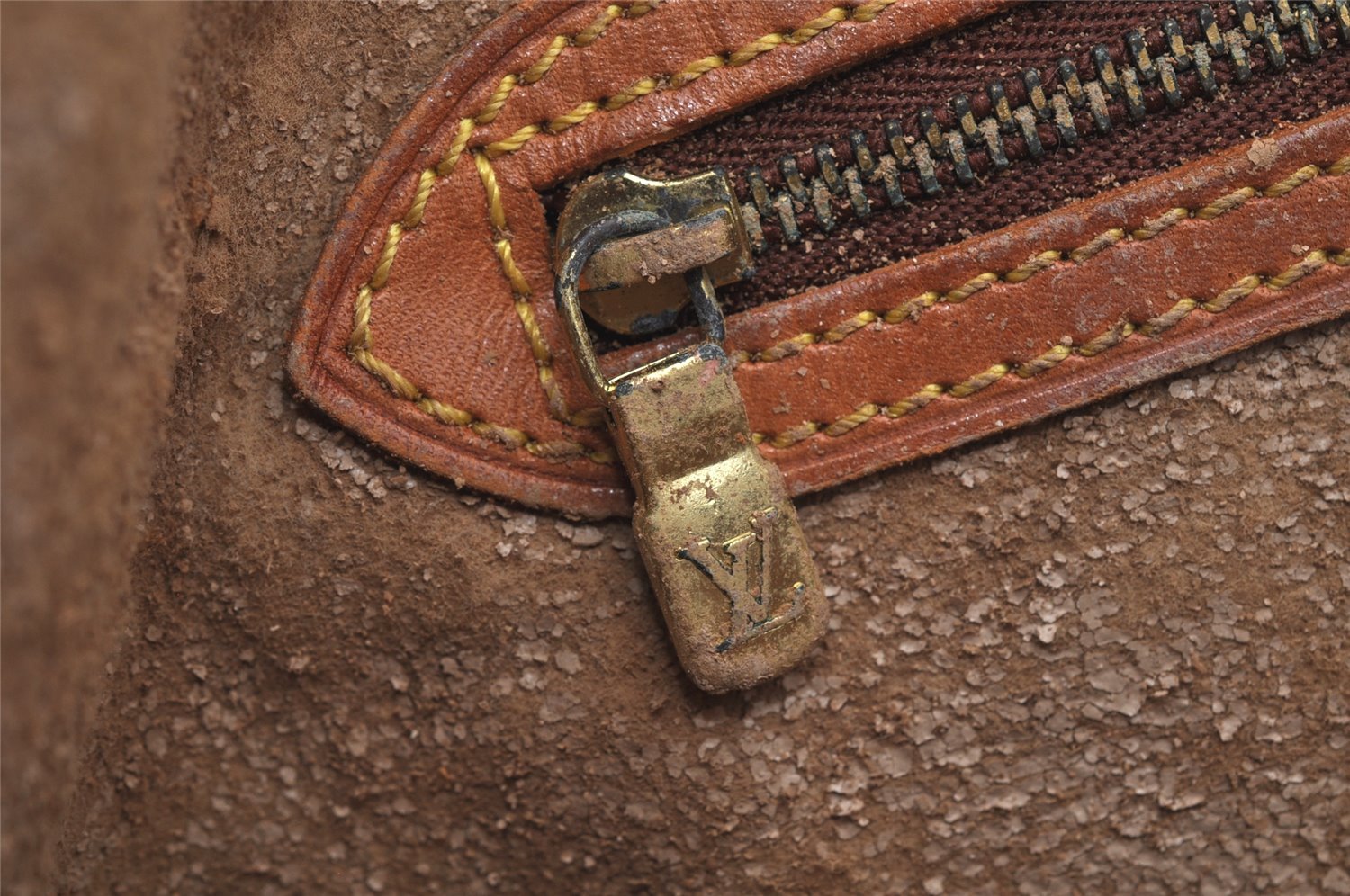 Authentic Louis Vuitton Monogram Bucket GM Shoulder Tote Bag M42236 Junk 3347K