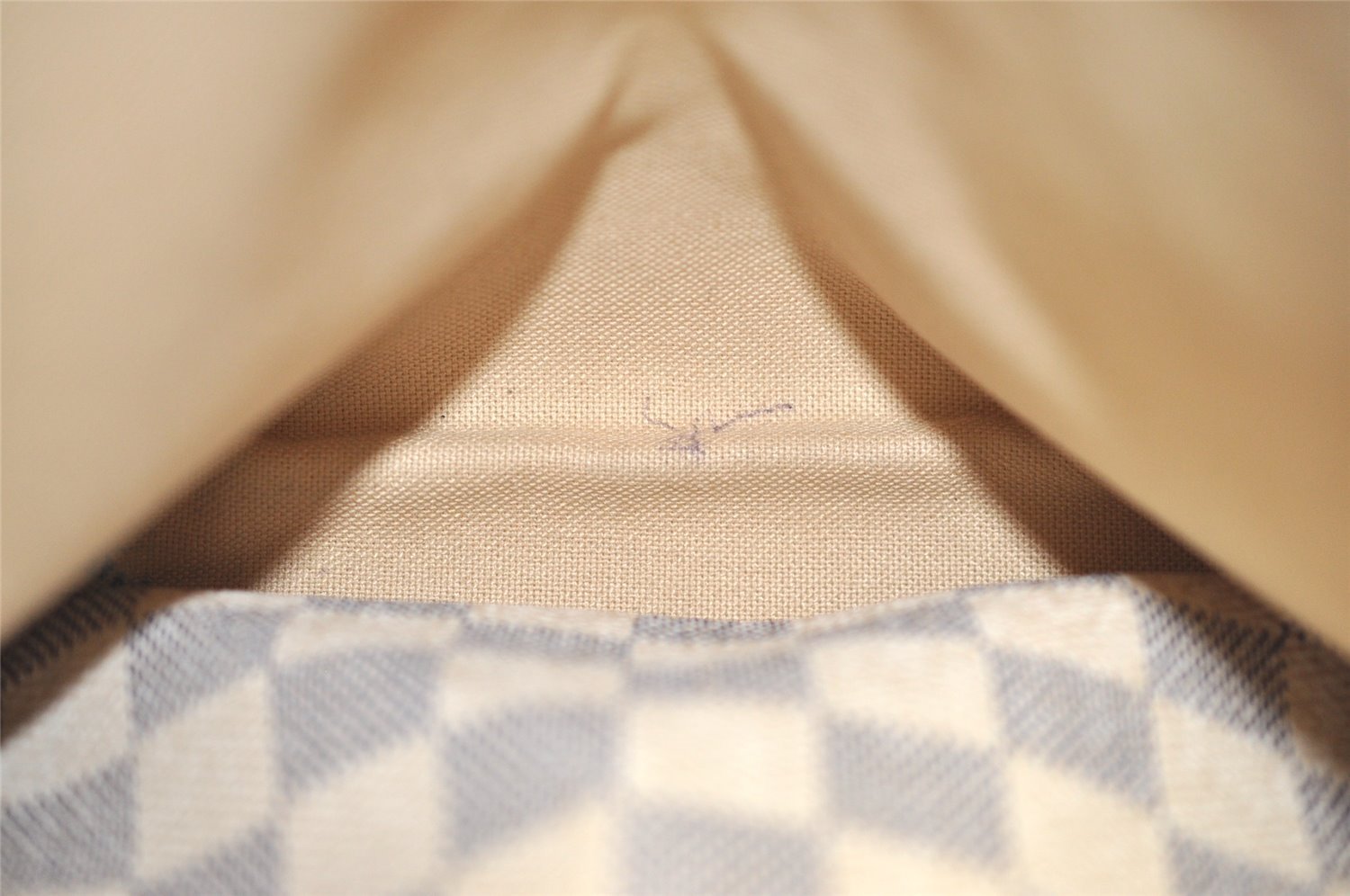 Authentic Louis Vuitton Damier Azur Totally MM Tote Bag N51262 LV 3351I