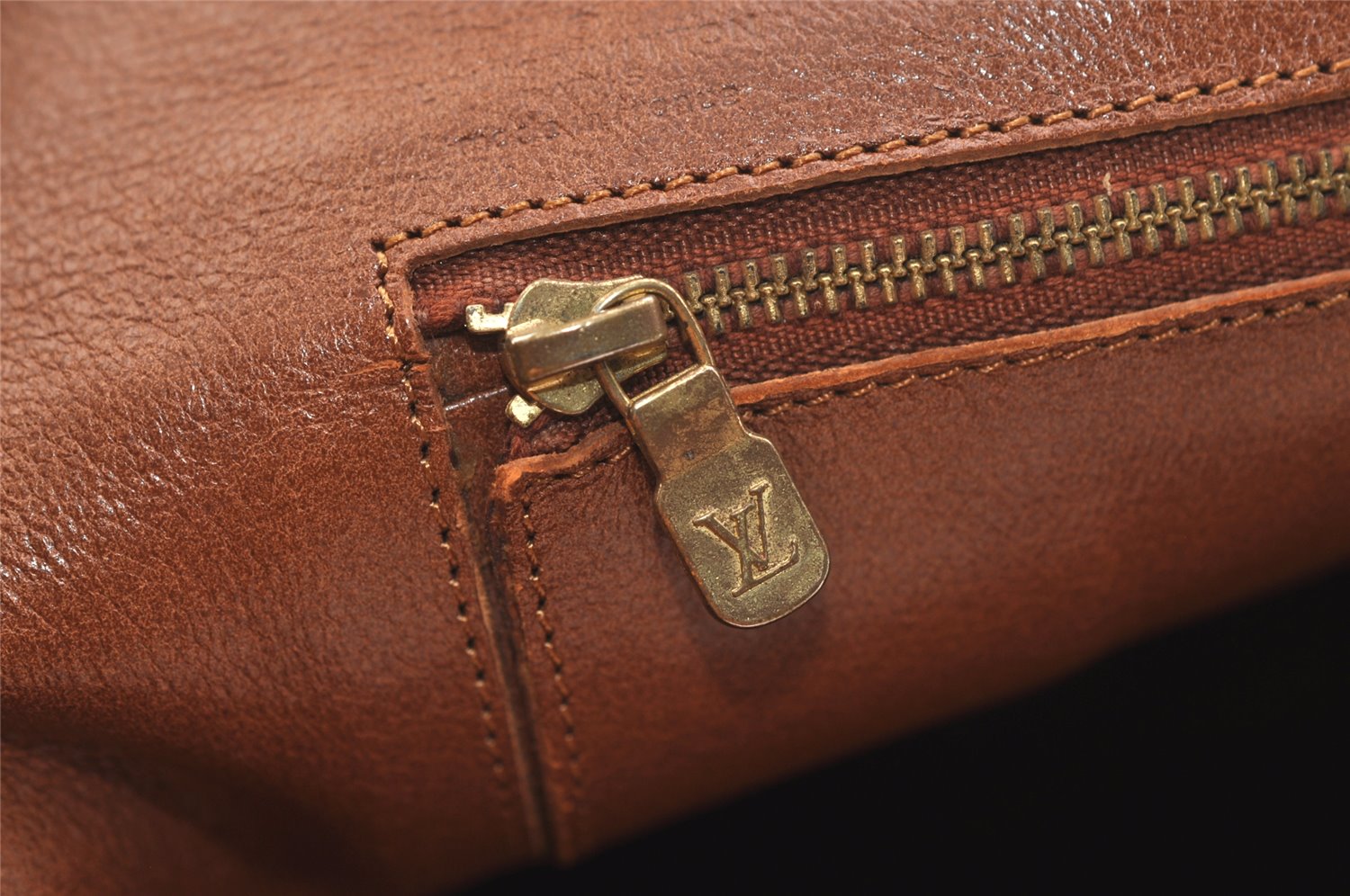 Auth Louis Vuitton Monogram Sac Weekend GM Vintage Tote Hand Bag M42420 LV 3363K