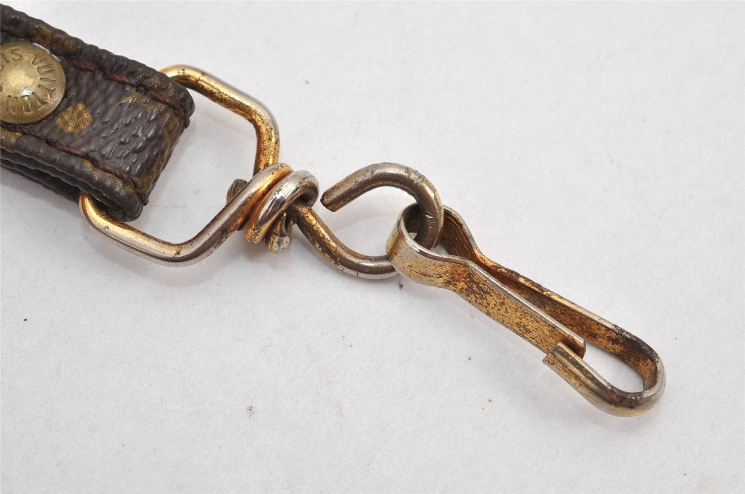 Authentic Louis Vuitton Monogram Shoulder Strap Old Model 50.4