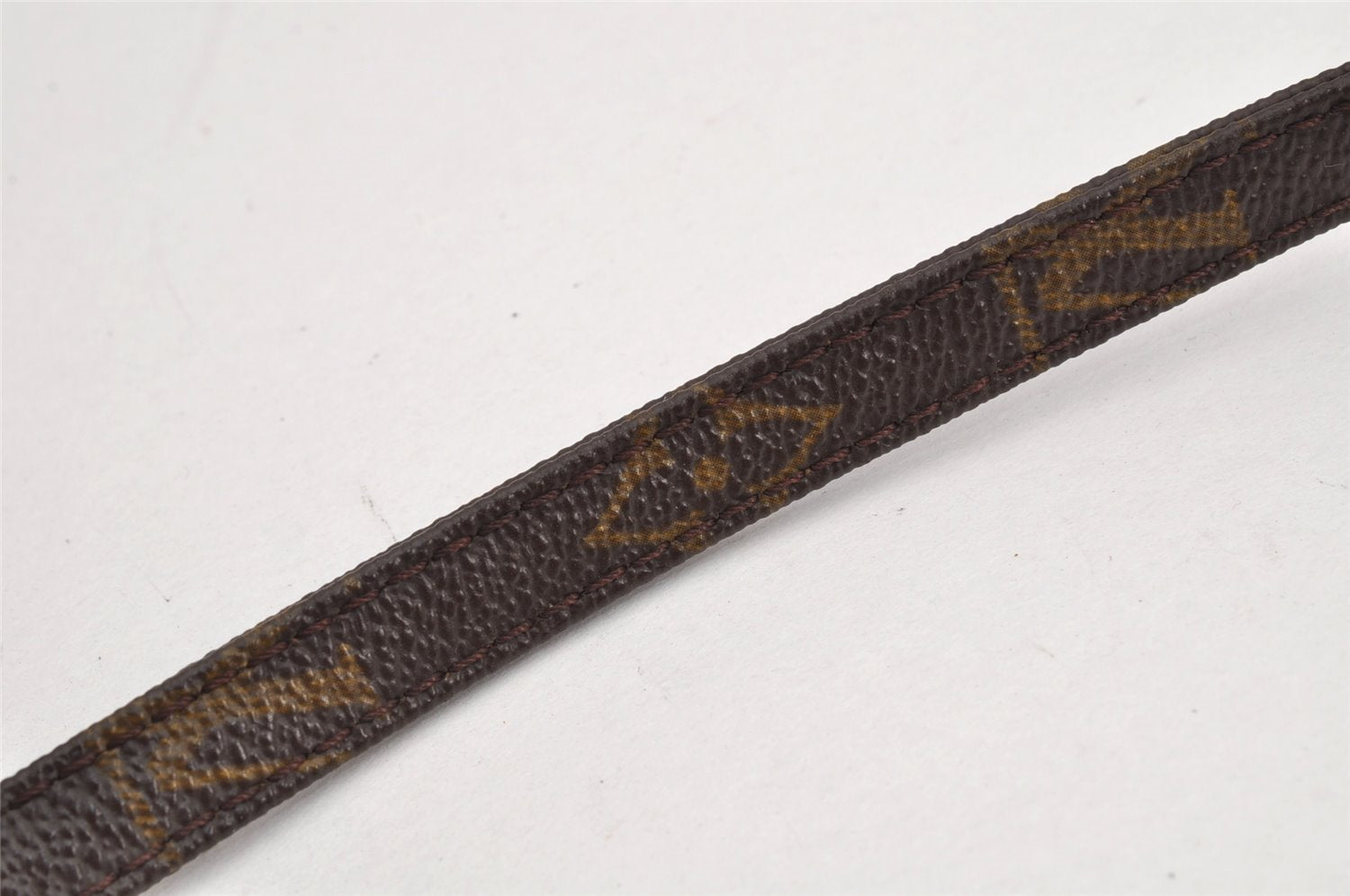 Authentic Louis Vuitton Monogram Shoulder Strap Old Model 50.4