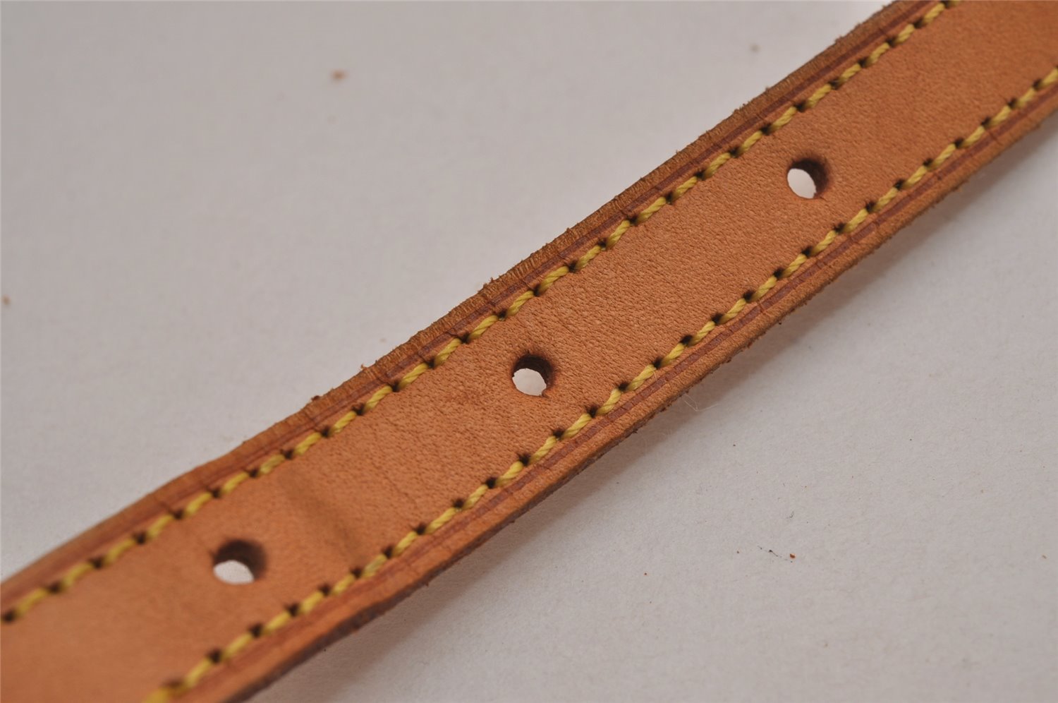 Authentic Louis Vuitton Leather Shoulder Strap For Bucket PM 27.6