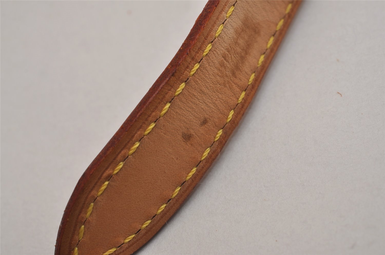 Authentic Louis Vuitton Leather Shoulder Strap For Bucket PM 27.6