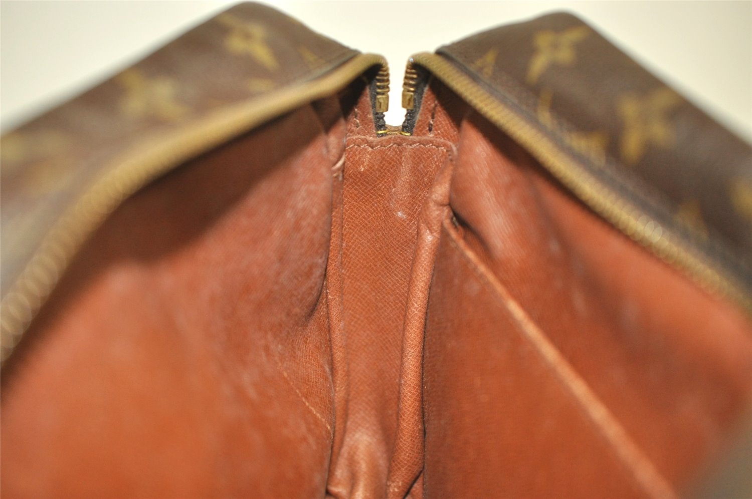 Authentic Louis Vuitton Monogram Compiegne 28 Clutch Hand Bag M51845 Junk 3377K