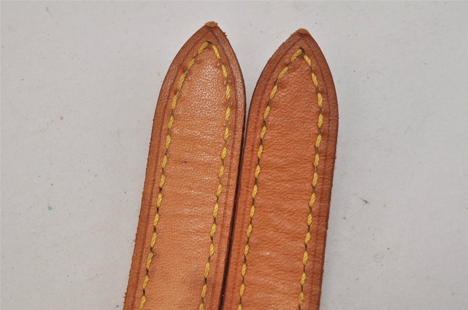 Authentic Louis Vuitton Leather Shoulder Strap For Bucket PM 27.6