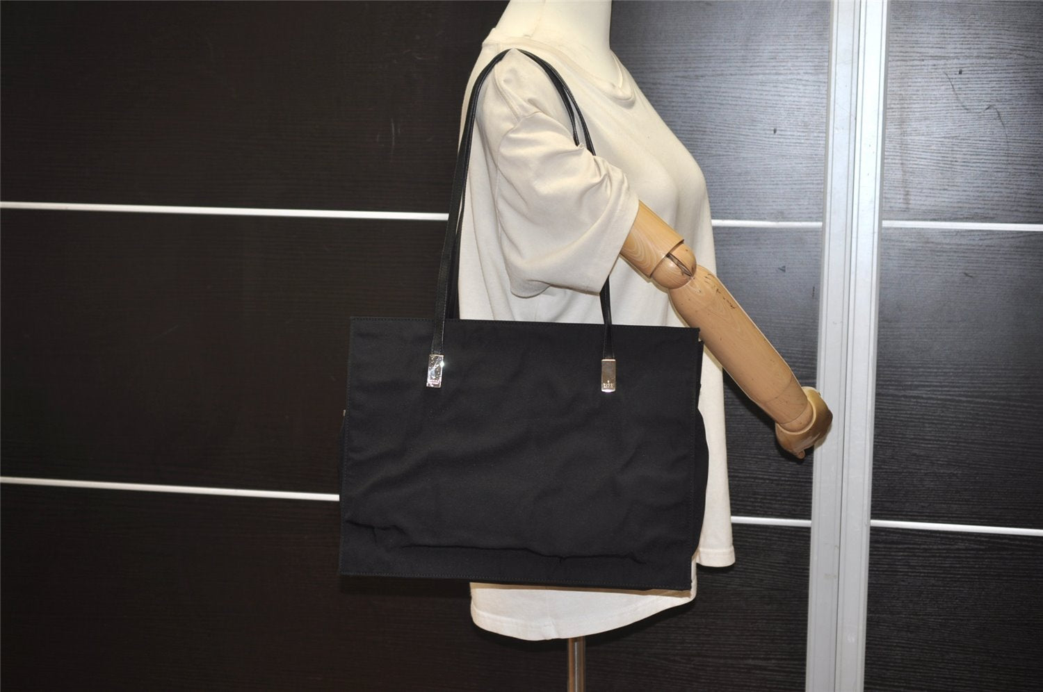 Authentic GUCCI Vintage Shoulder Hand Bag Nylon Leather Black 3383J