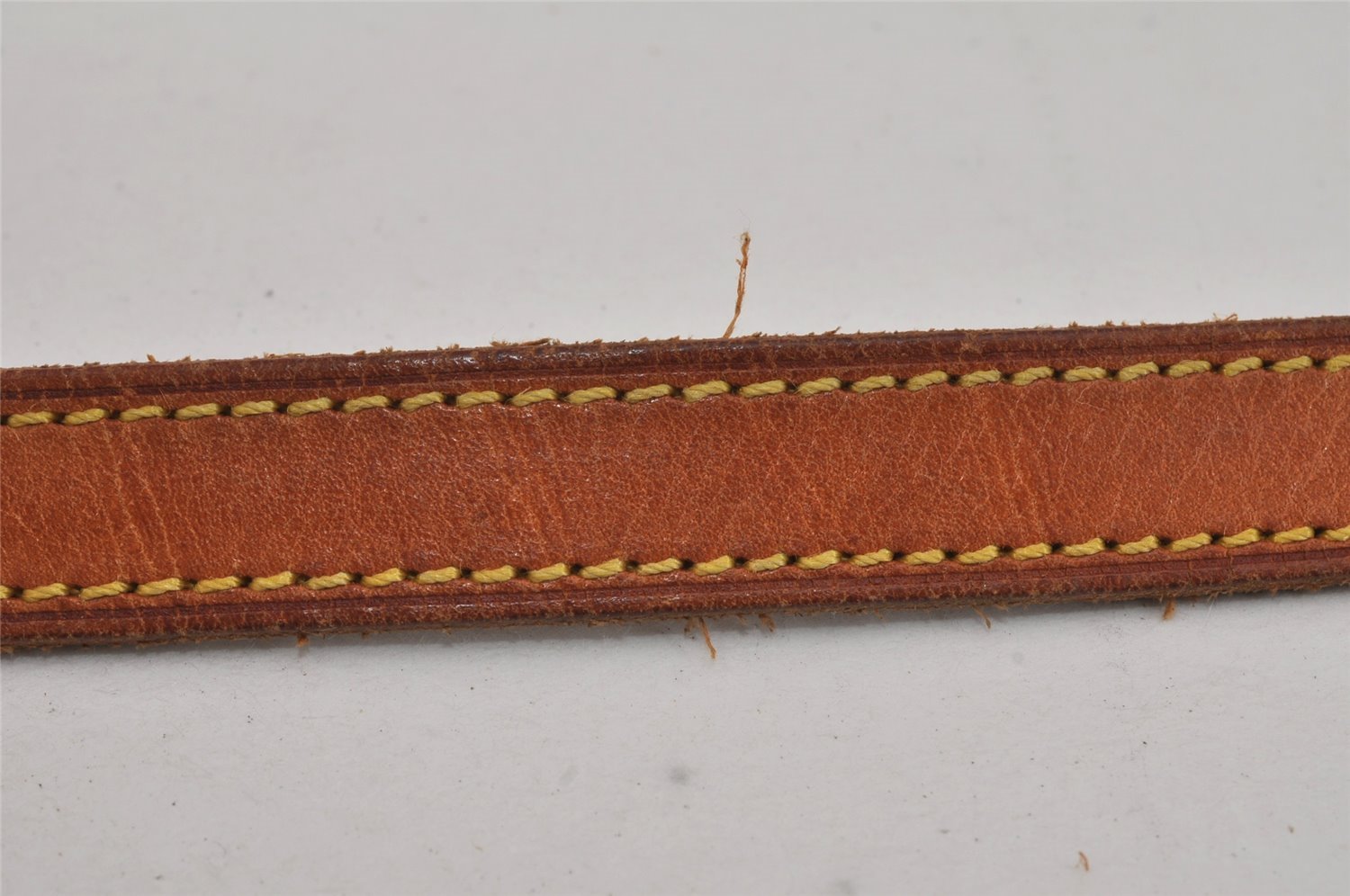 Authentic Louis Vuitton Leather Shoulder Strap For Bucket PM 27.6