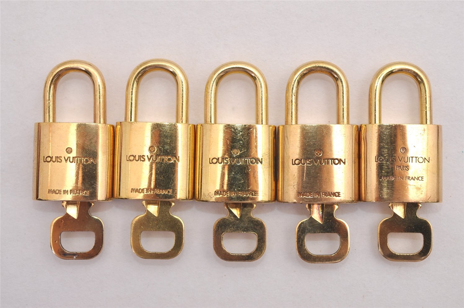 Authentic Louis Vuitton Padlock & Keys 10Set LV 3384J