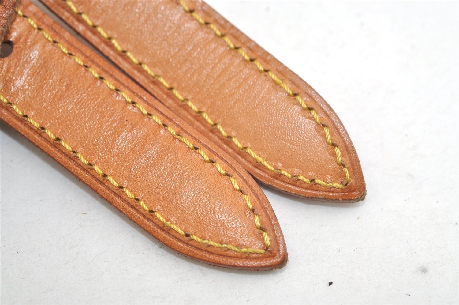 Authentic Louis Vuitton Leather Shoulder Strap For Bucket GM 31.9