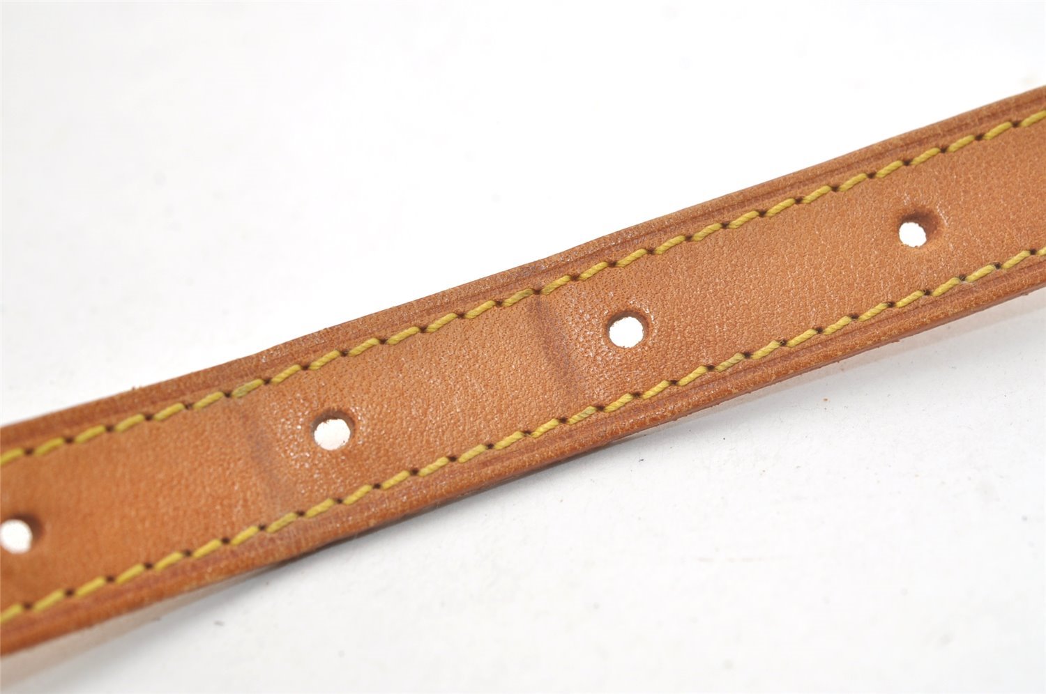Authentic Louis Vuitton Leather Shoulder Strap For Bucket GM 31.9