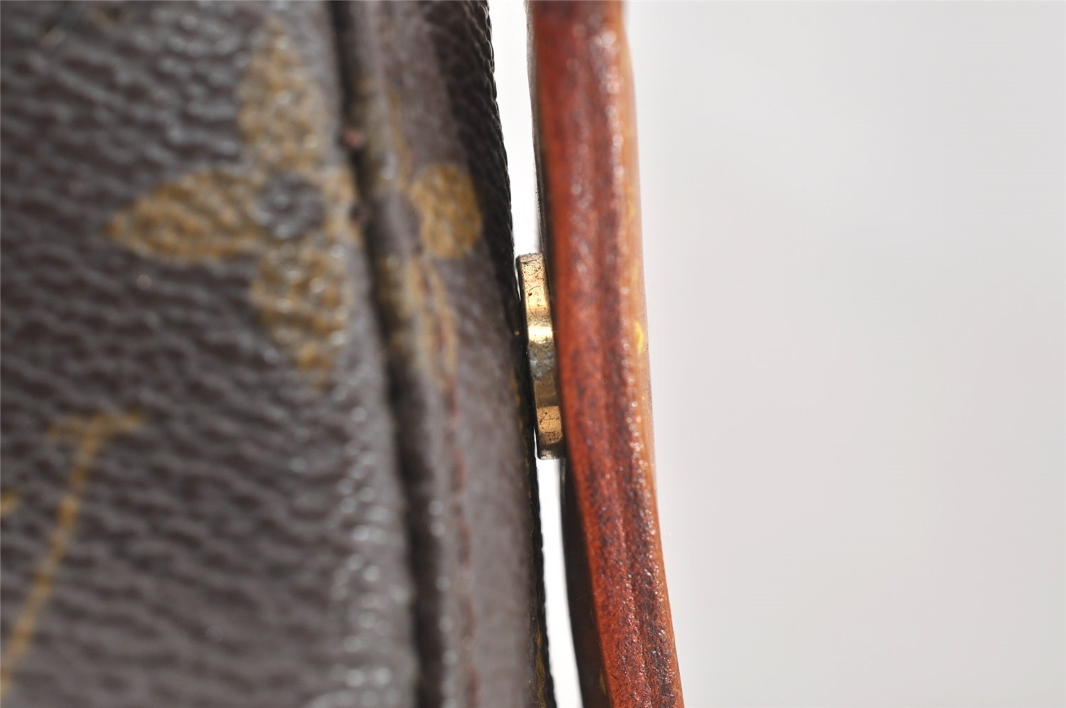 Authentic Louis Vuitton Monogram Looping GM Shoulder Bag M51145 LV 3388J