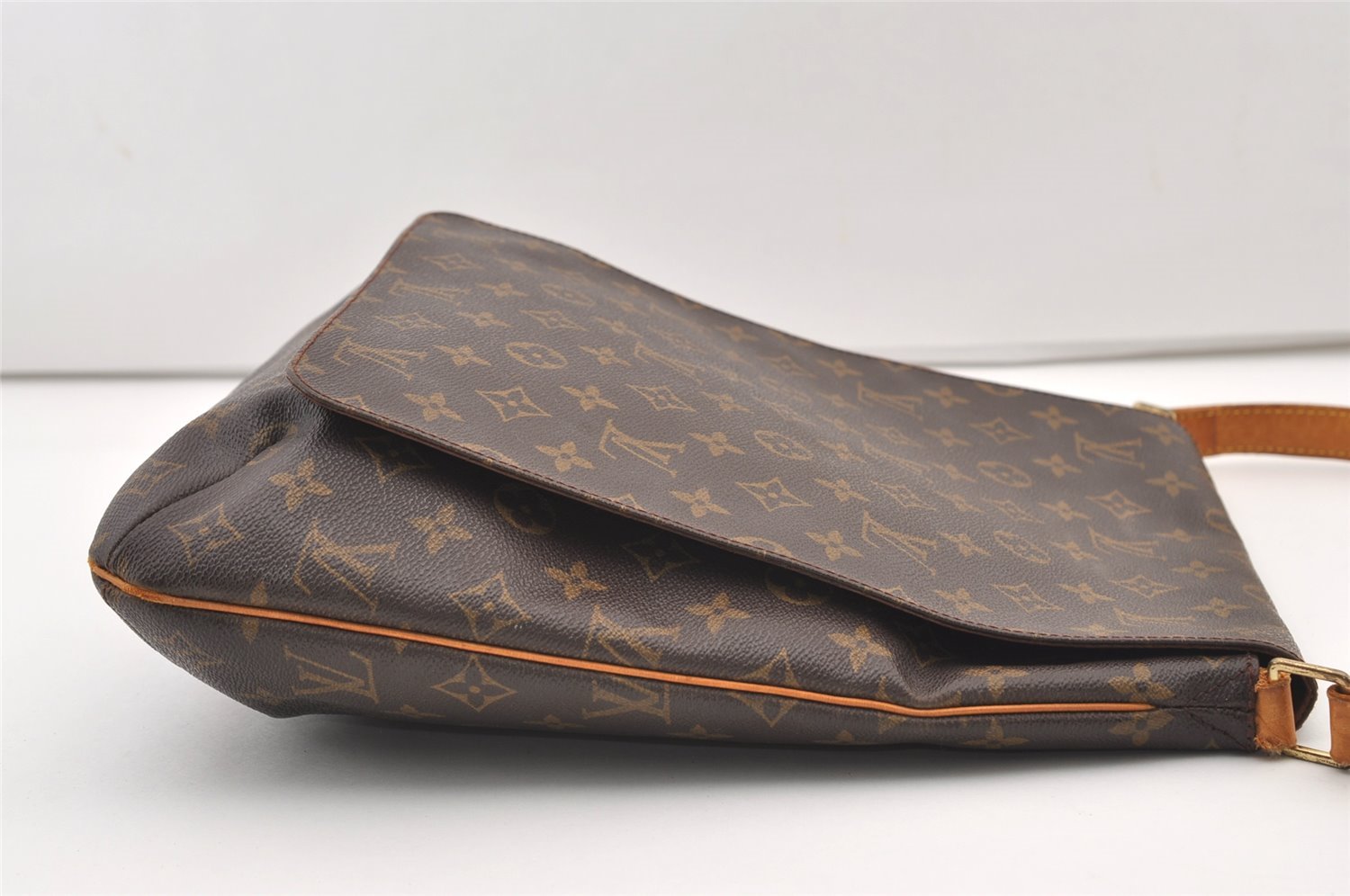 Authentic Louis Vuitton Monogram Musette Shoulder Cross Body Bag M51256 LV 3390J