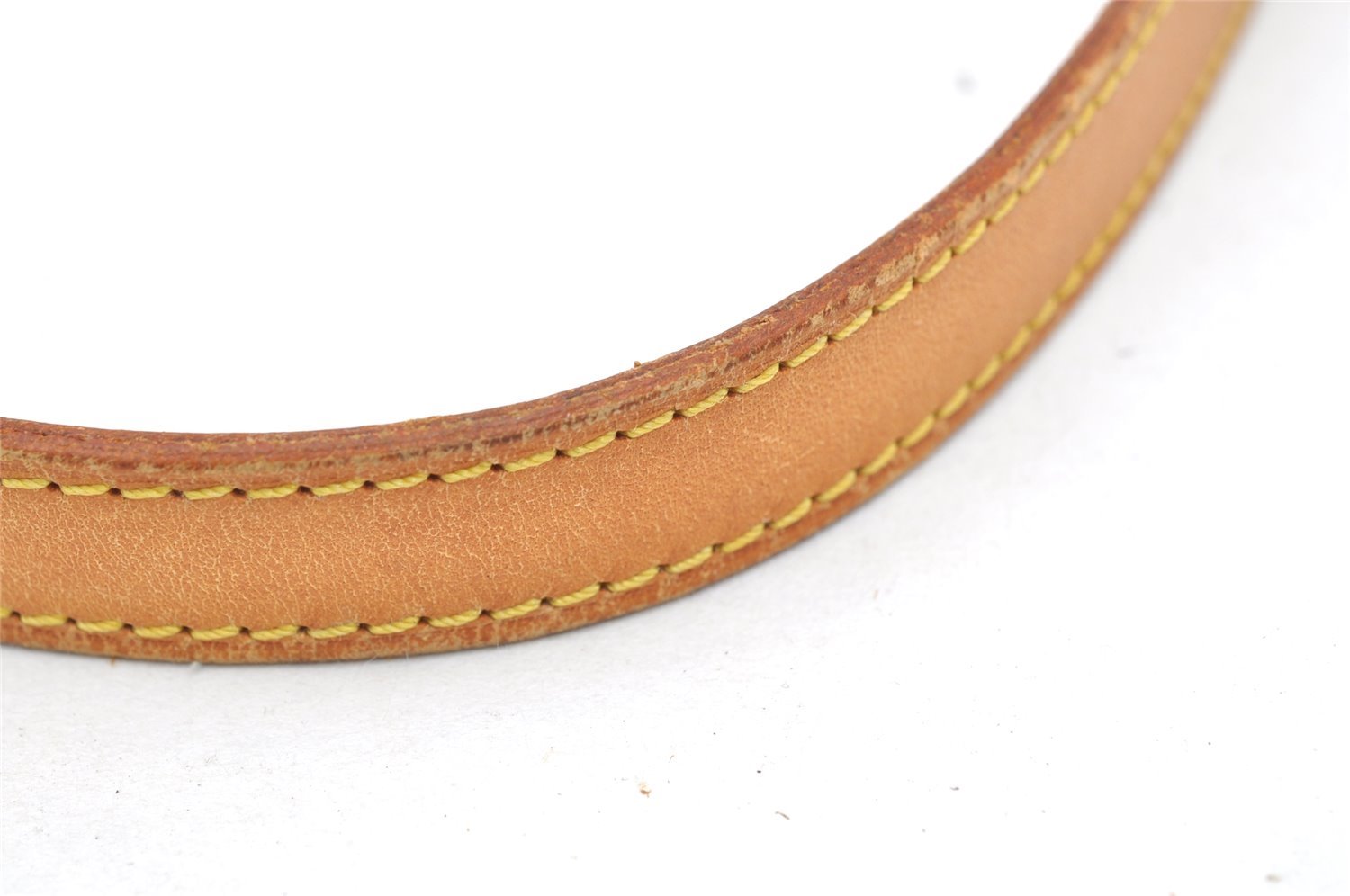 Authentic Louis Vuitton Leather Shoulder Strap For Bucket GM 31.9