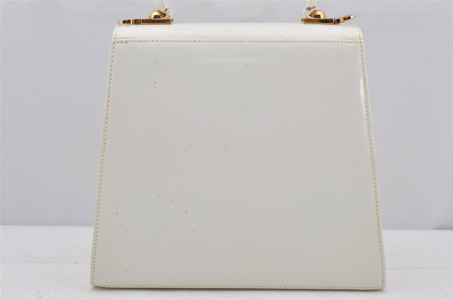 Authentic Salvatore Ferragamo Gancini Leather 2Way Hand Bag White Junk 3391J