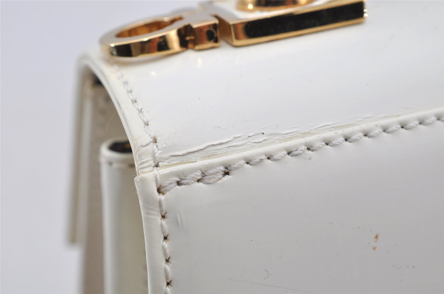 Authentic Salvatore Ferragamo Gancini Leather 2Way Hand Bag White Junk 3391J