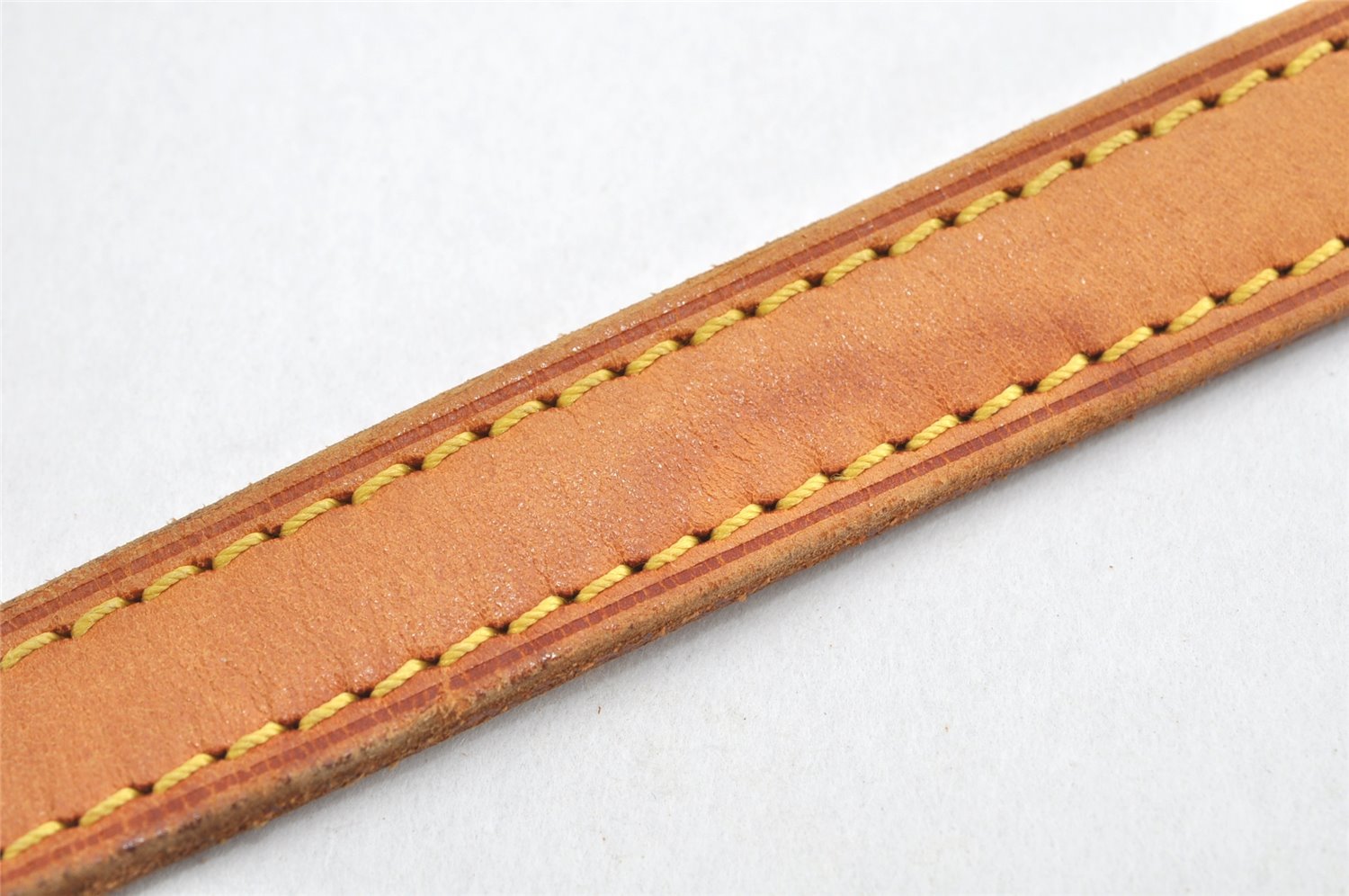 Authentic Louis Vuitton Leather Shoulder Strap For Bucket PM 27.6