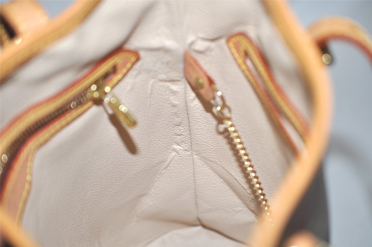 Authentic Louis Vuitton Monogram Bucket PM Shoulder Tote Bag M42238 LV 3394J