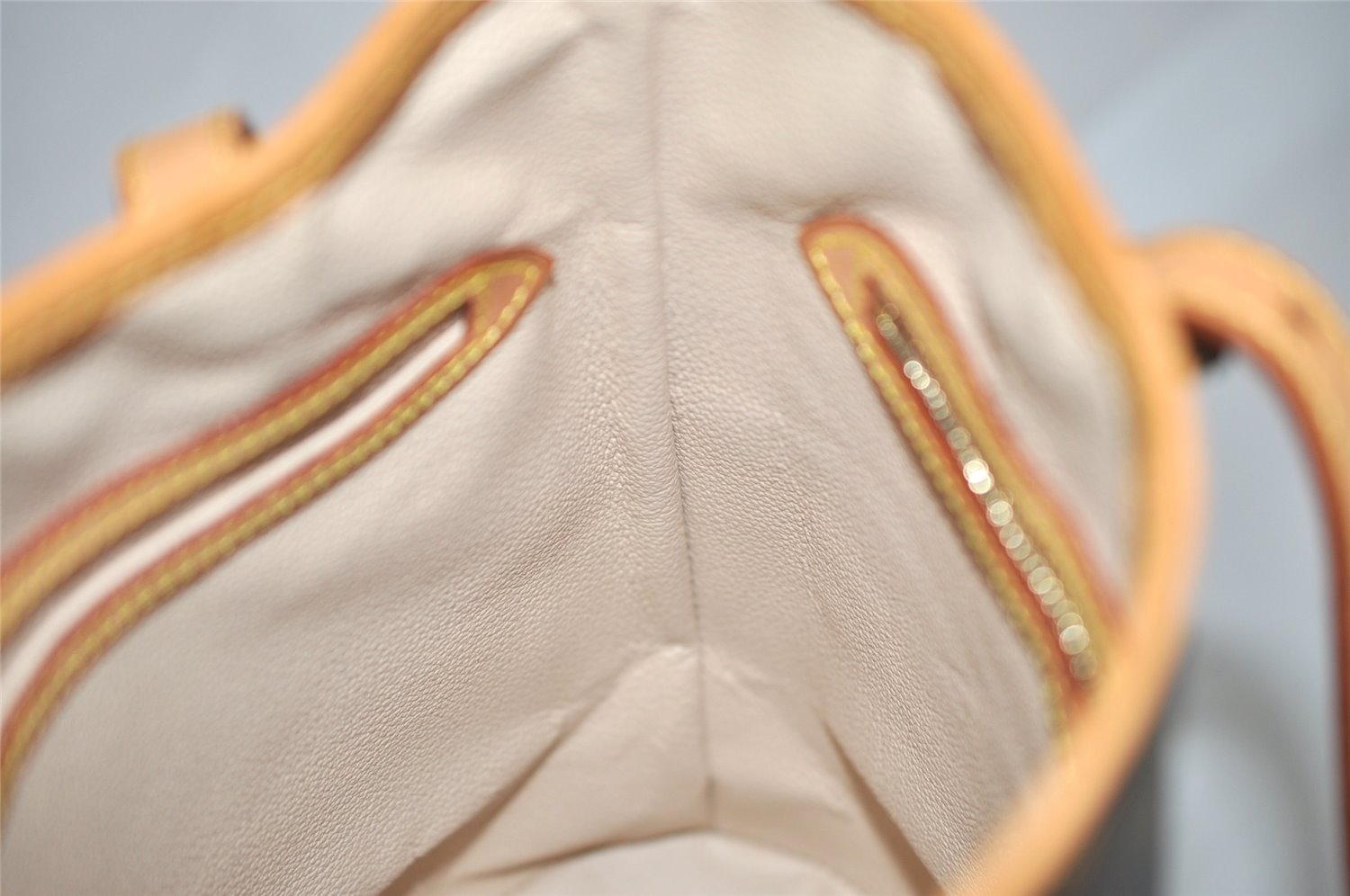 Authentic Louis Vuitton Monogram Bucket PM Shoulder Tote Bag M42238 LV 3394J