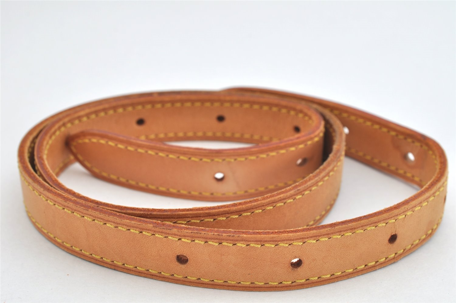 Authentic Louis Vuitton Leather Shoulder Strap For Bucket GM 31.9
