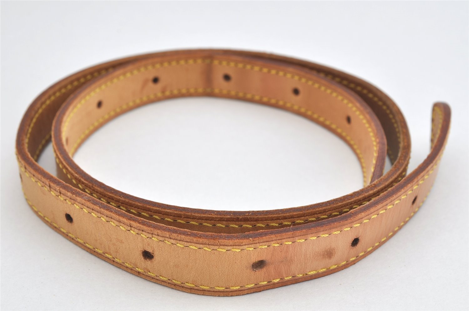 Authentic Louis Vuitton Leather Shoulder Strap For Bucket GM 31.9