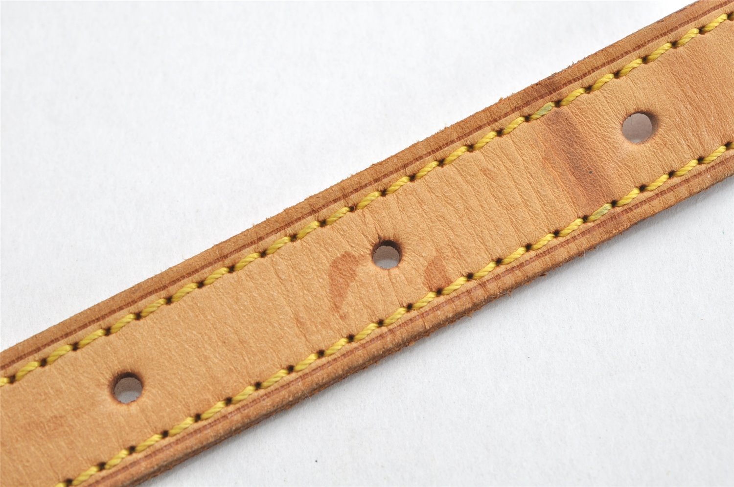 Authentic Louis Vuitton Leather Shoulder Strap For Bucket GM 31.9