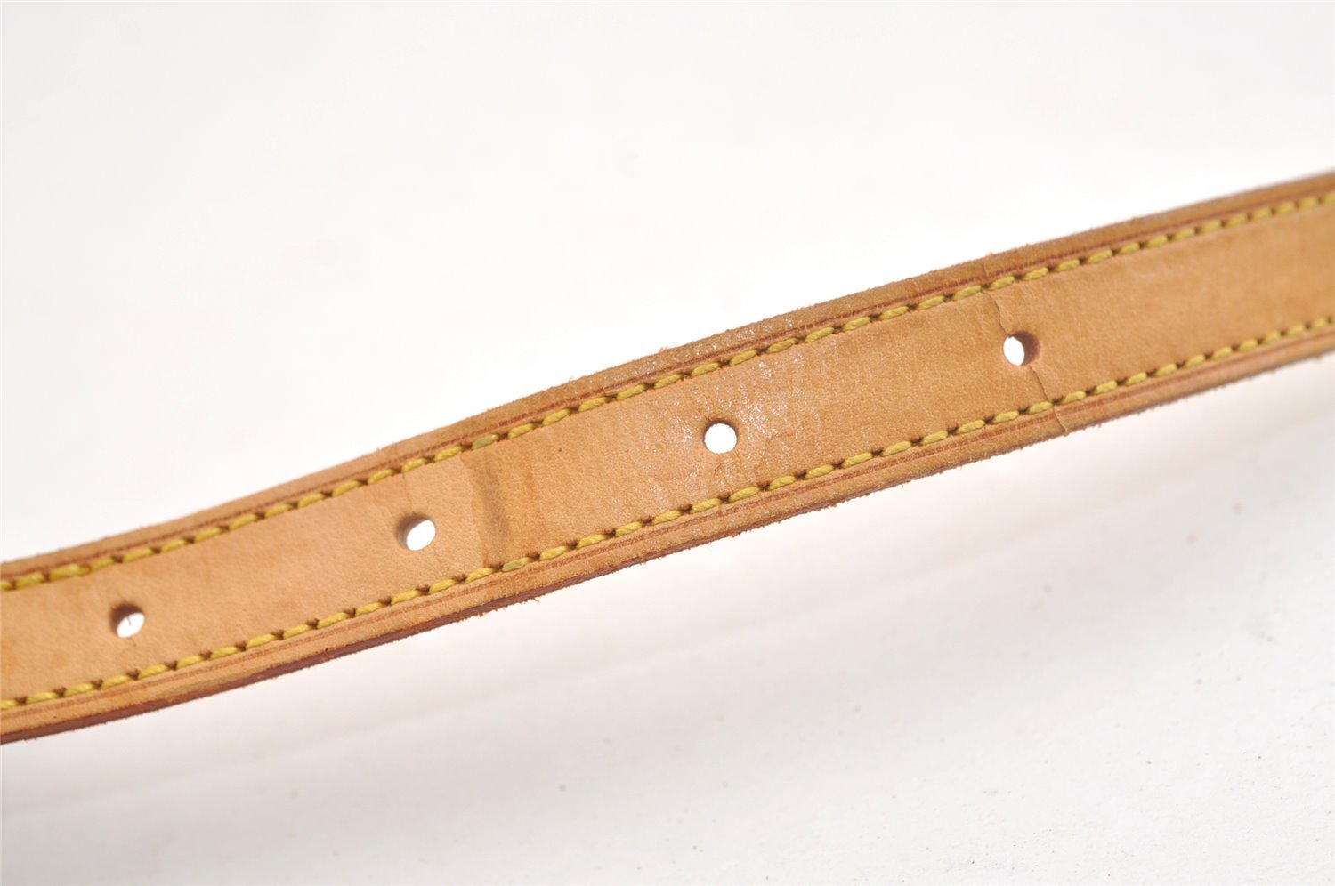 Authentic Louis Vuitton Leather Shoulder Strap For Bucket GM 31.9