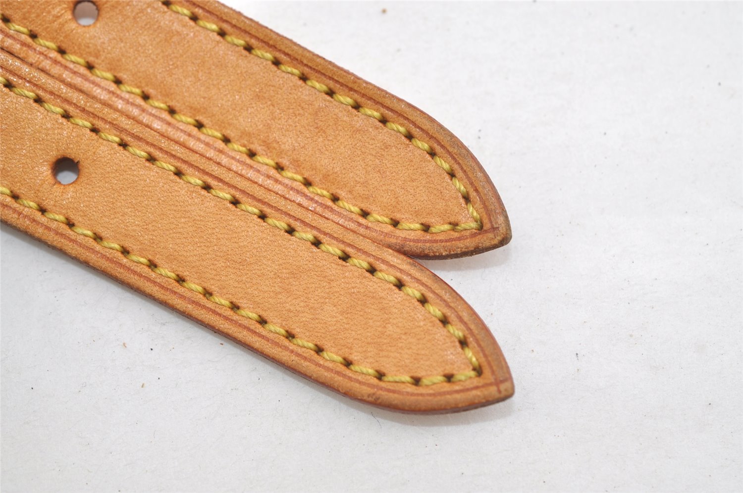 Authentic Louis Vuitton Leather Shoulder Strap For Bucket GM 31.9